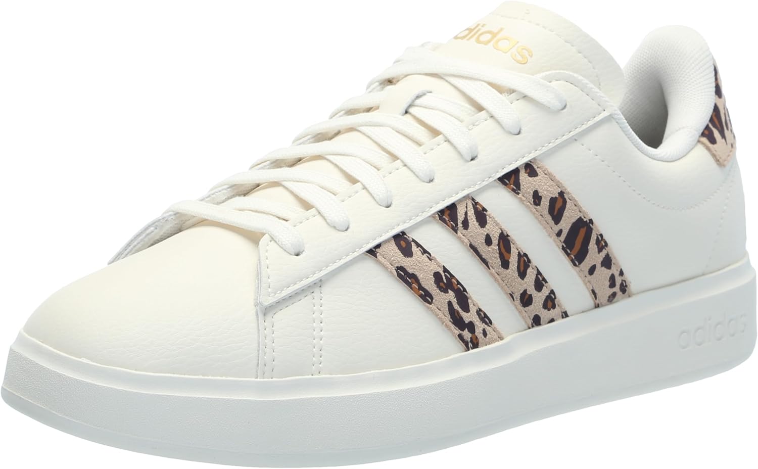 adidas Women’s Grand Court 2.0 Tennis Shoe review