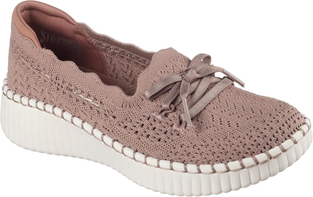 Skechers Womens Wilshire BLVD Knit Sail Sneakers